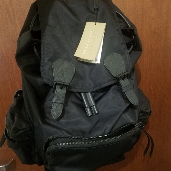 Burberry rucksack - Picture 2 of 3